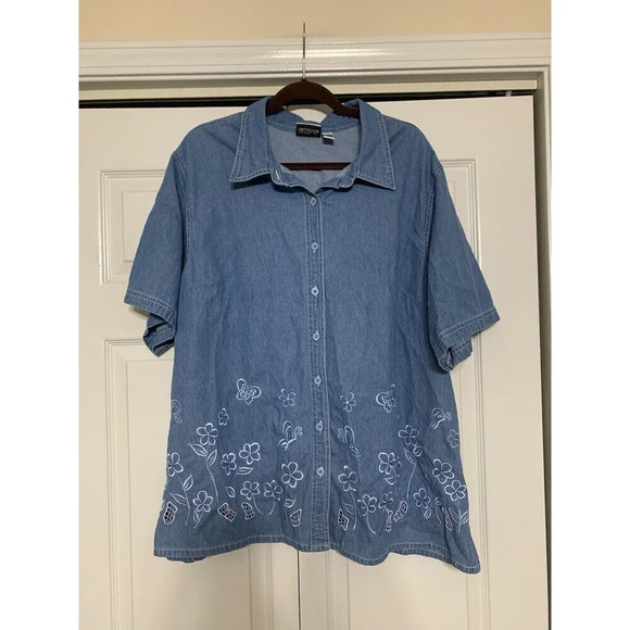 Vintage Club Z Collection Denim Floral Butterfly Embroidered Button Front Top 3X - Picture 3 of 6